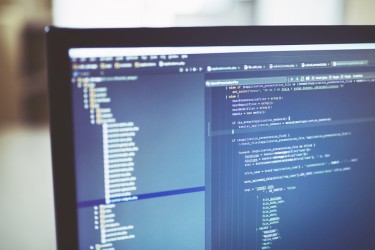 Backend til hjemmeside og app